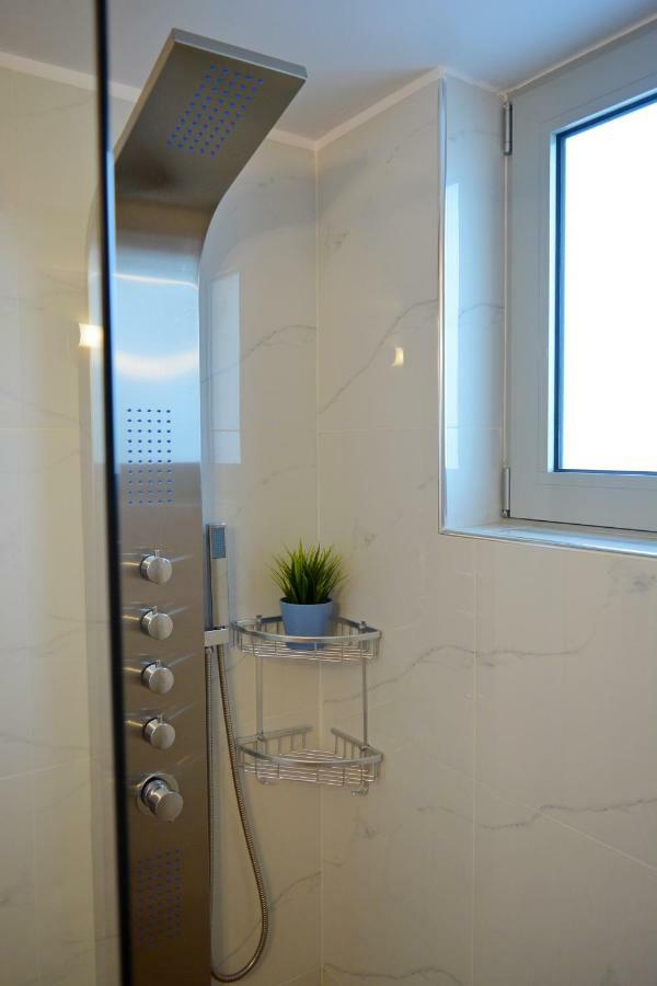 Balos Residence Private Pool Seafront Seaview Kissamos Ngoại thất bức ảnh